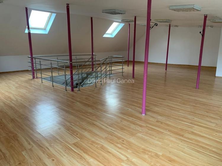 Vila | Prelungirea Ghencea | Spatiu comercial Vila | Prelungirea Ghencea | Spatiu comercial