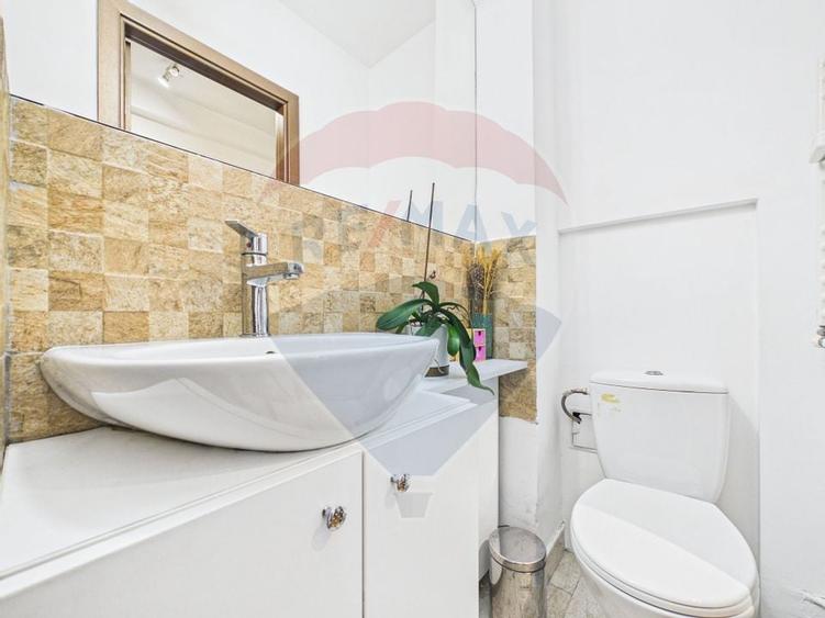 Apartament de 3 camere cu priveliste - zona Stefan Cel Mare - 6