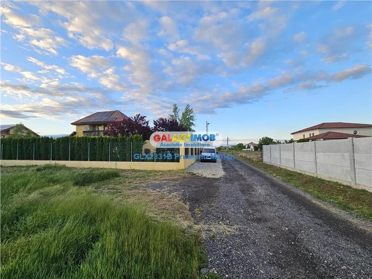 Teren intravilan 680 m situat in comuna Cornetu pe Strada Aeroportului - 26