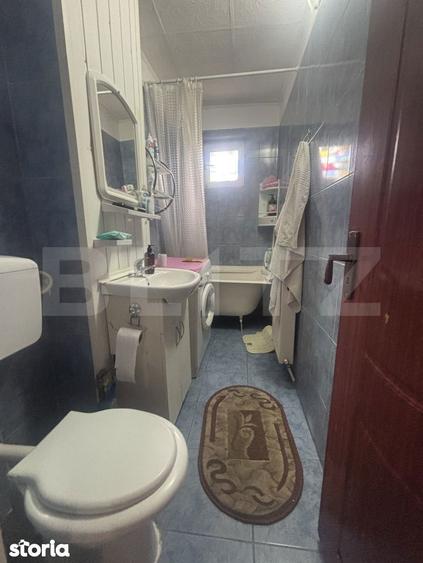 Apartament 3 camere, 47 mp, zona Micro 4 - 11