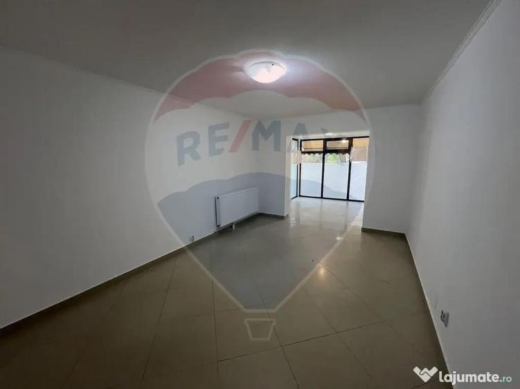 Spa?iu comercial zona pietii - 6