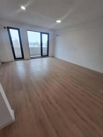 Tomis III , birouri, imobil 2023, LOC DE PARCARE PROPRIU - 11