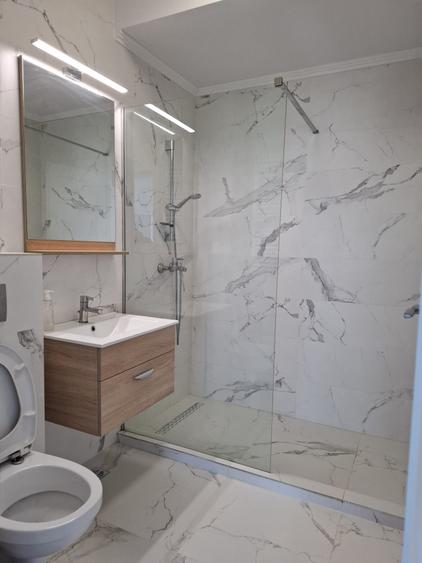 Mamaia Nord- 2 camere cu 1 balcoane 1 terasa de 28mp, loc parcare separat - 9