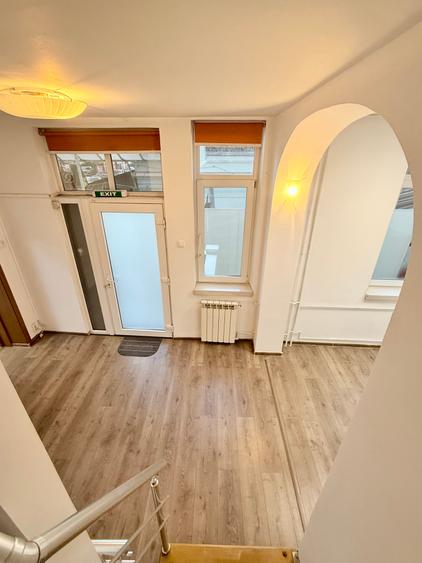 Vila in zona Mosilor / D+P+1+M/ Ideala  Birouri, Clinica, After school-330 mp - 13