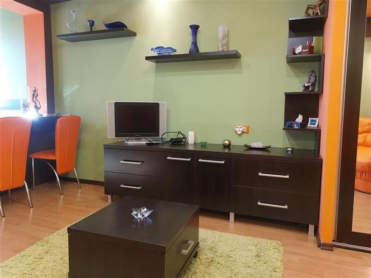 INCHIRIERE GARSONIERA , MOBILATA, UTILATA, CARTIER ASTRA, STRADA SOARELUI - 4