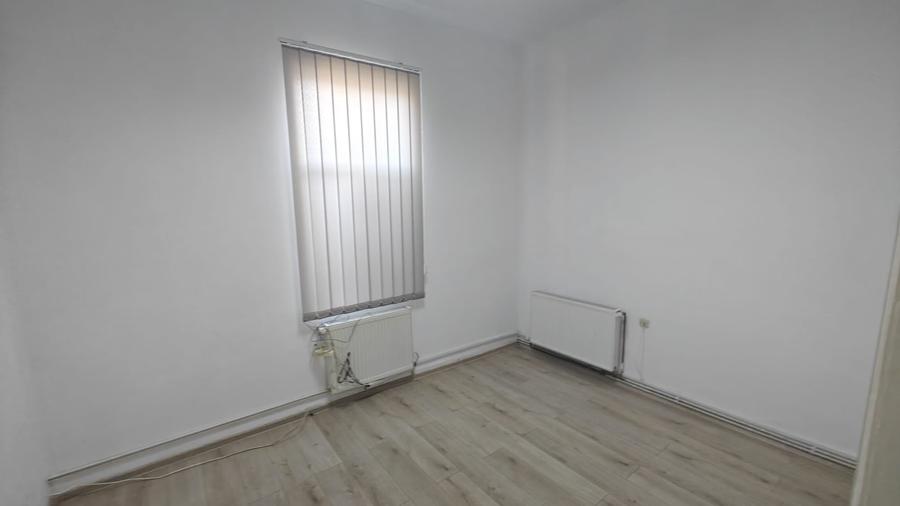 Casa Spatiu comercial zona ISJ Buzau 160mp Pret: 110.000 - 11