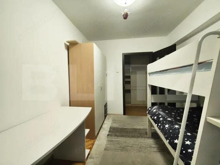 Apartament 3 camere, 74 mp, balcon inchis, loc parcare privat, Calea Aradului - 9