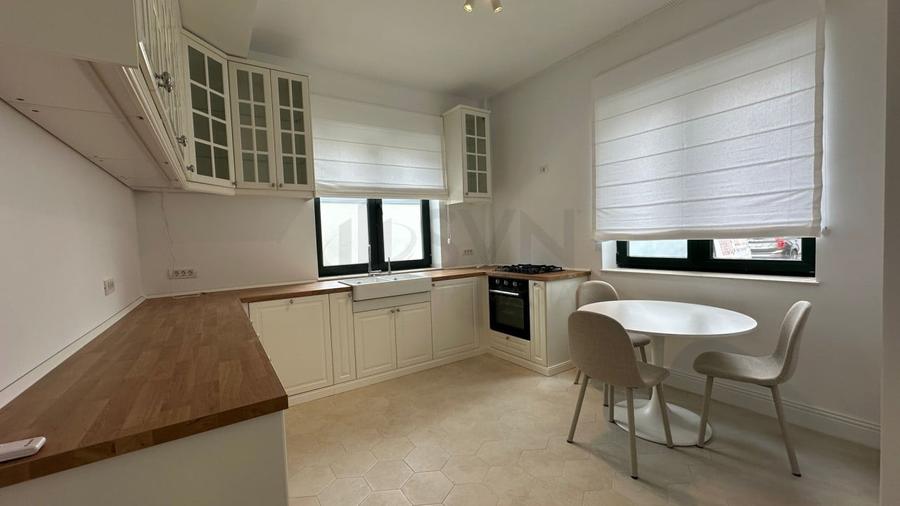 REV2004071 Vila cu mansarda 9 camere Corbeanca - 18