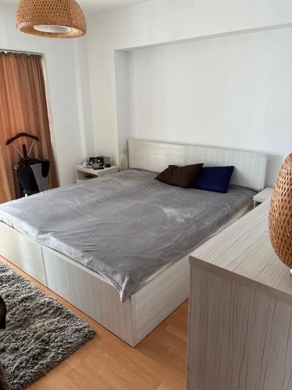 Apartament spatios 3 camere, 101 mp, CUG etaj intermediar, la bulevard - 8