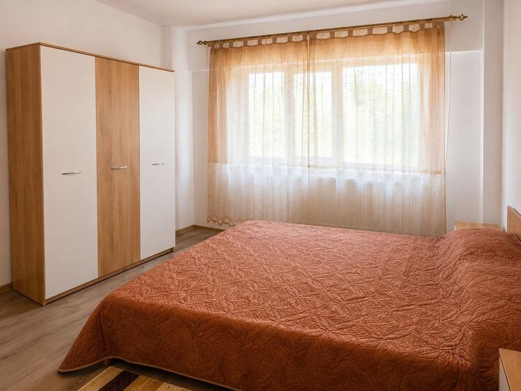 Apartament cu 2 camere semidecomandat în Ultracentral