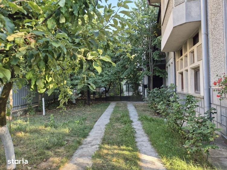 Casă cu 4 camere în Banca Națională