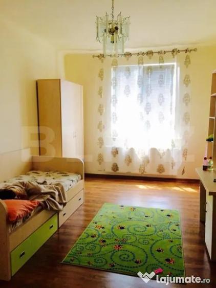 Apartament cu 2 camere decomandat, mobilat în Ultracentral