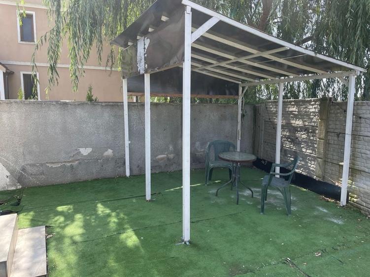 Casă cu 3 camere cu Teren 250 Mp în Central