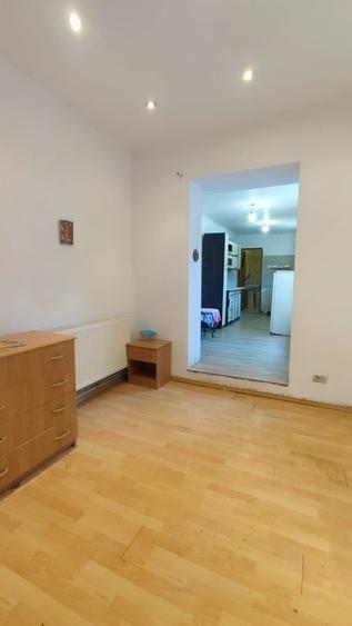 Casă cu 2 camere cu Teren 65 Mp în Banu Manta