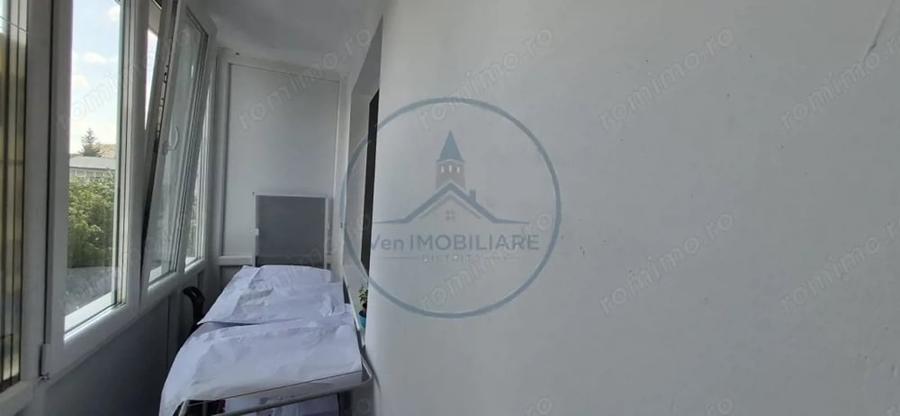 Apartament cu 3 camere decomandat în Decebal
