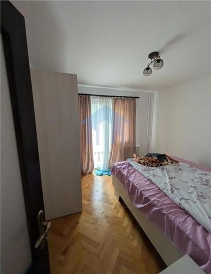 Apartament cu 2 camere decomandat în Zorilor — fotografia 1