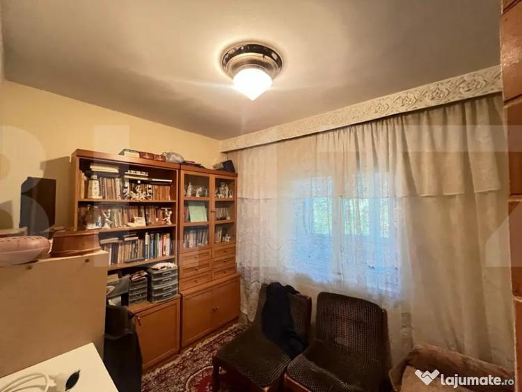 Apartament cu 4 camere decomandat, mobilat în Central