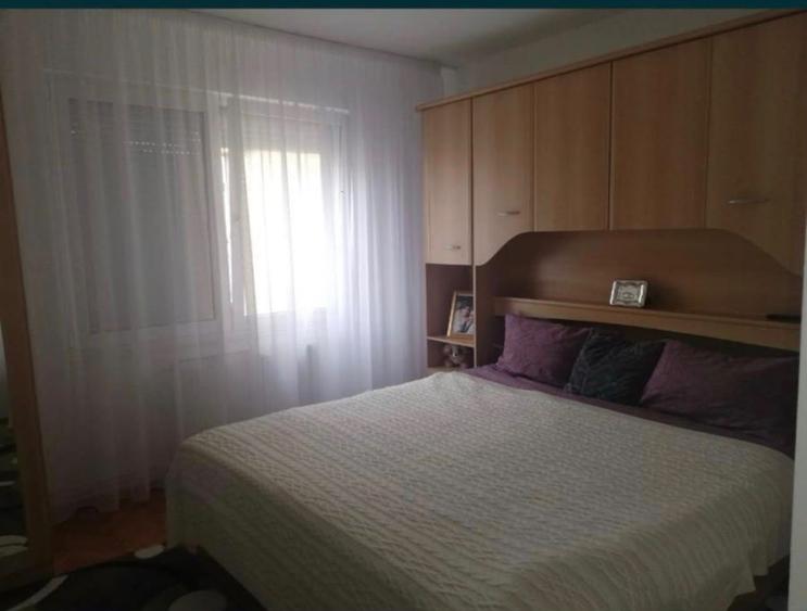 Apartament cu 2 camere decomandat în Sângeorgiu de Mureș