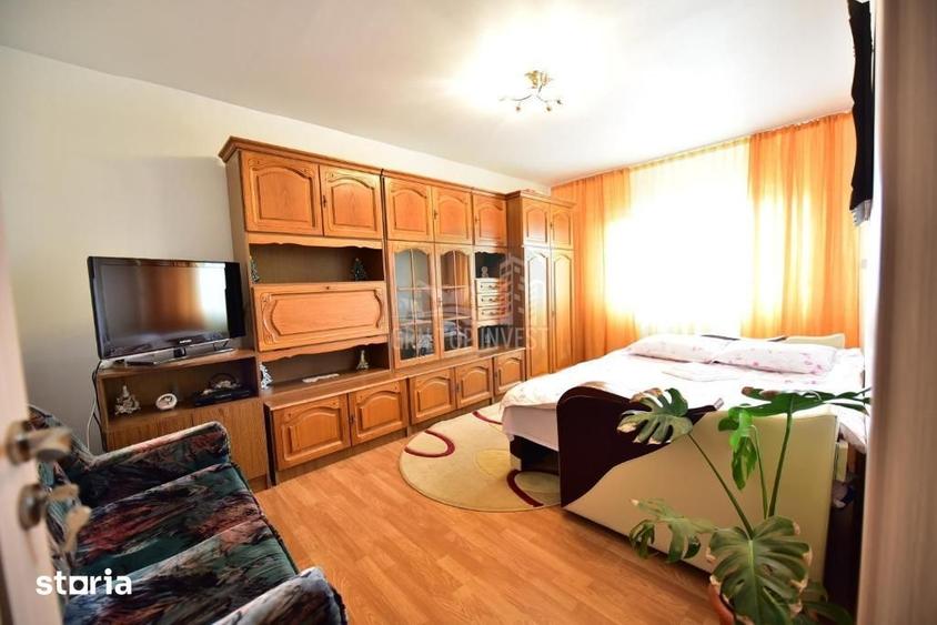 Apartament cu 2 camere, mobilat în Vasile Aaron