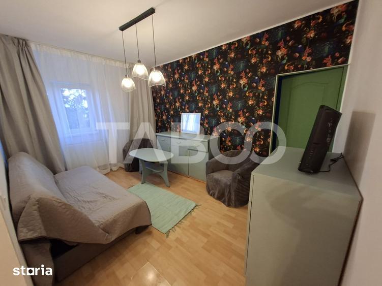 Apartament cu 2 camere nedecomandat în Mihai Viteazul