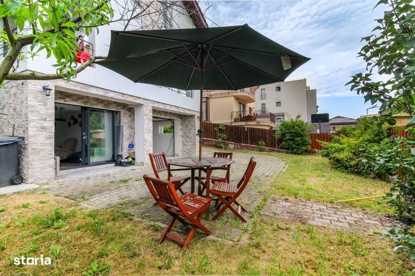Casă cu 4 camere în Câmpului