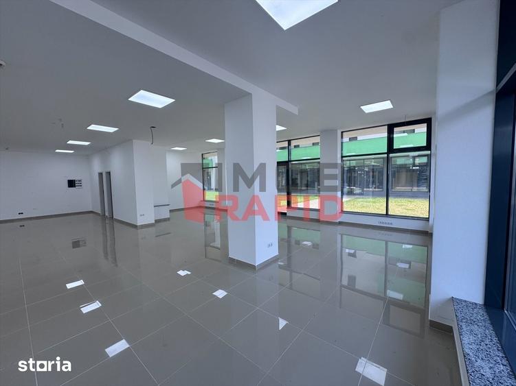 Spațiu comercial, de 205 mp, în Calea Moldovei