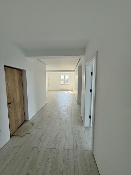 Apartament cu 3 camere în Ultracentral