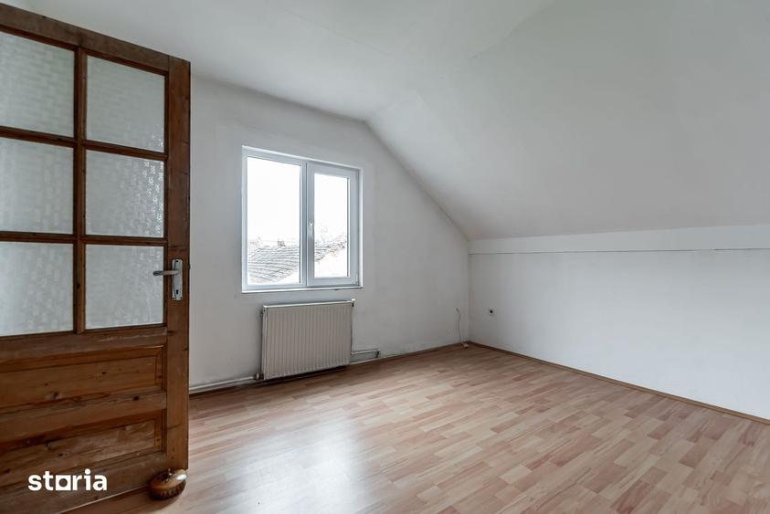 Casă cu 5 camere cu Teren 360 Mp în Mureșel