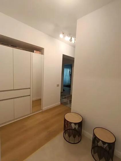 Apartament cu 2 camere decomandat, mobilat în Vitan Mall