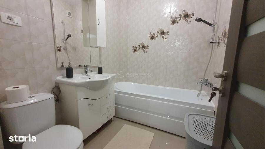 Apartament cu 3 camere decomandat în Burdujeni