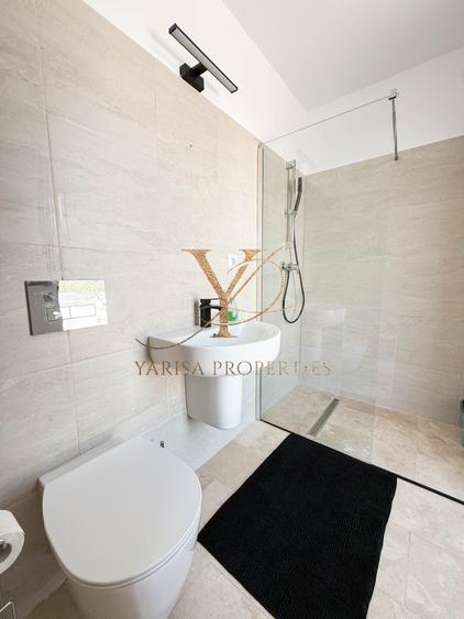 Apartament cu 3 camere semidecomandat în Sisești