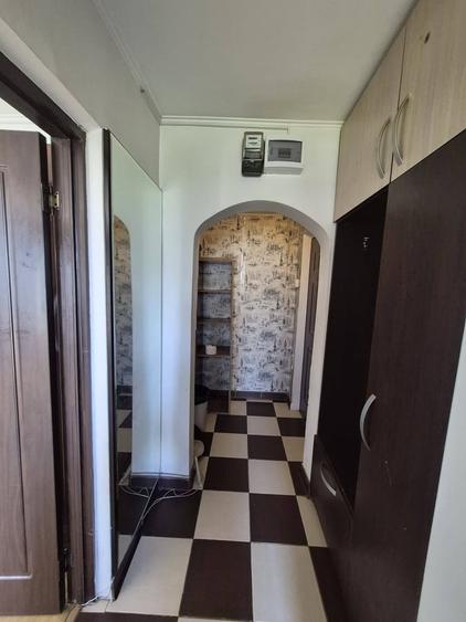 Apartament cu 2 camere semidecomandat în P-ța Reșița
