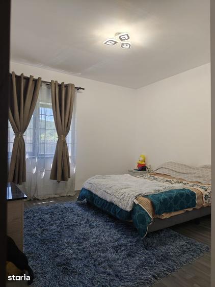 Casă cu 4 camere cu Teren 755 Mp în Calvini