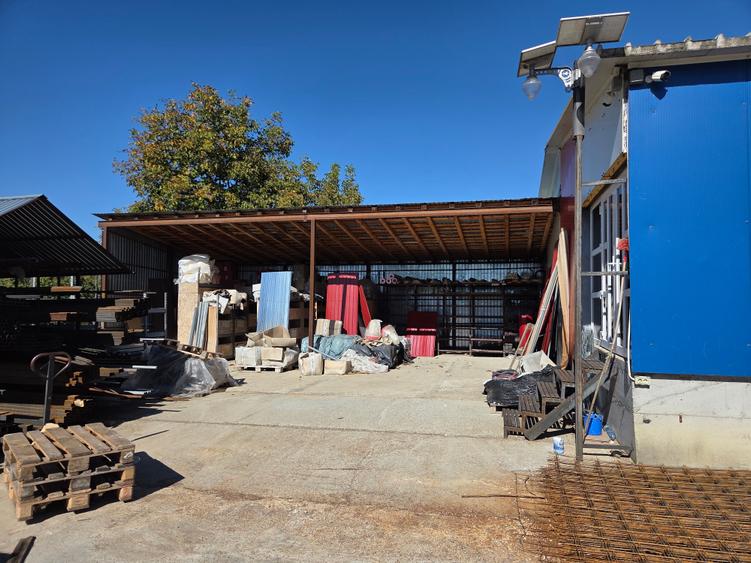 Spațiu comercial, de 598 mp, în Lespezi
