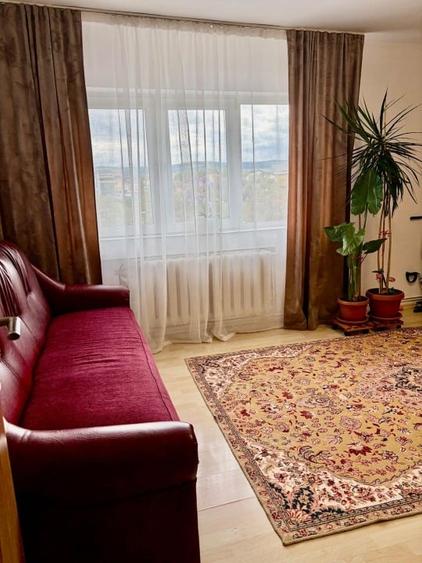 Apartament cu 2 camere decomandat, mobilat în Mărăști