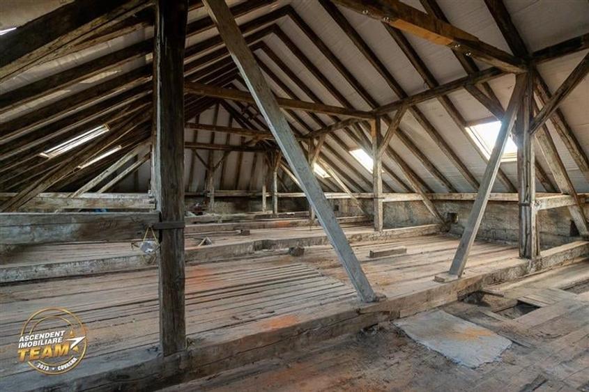 FILM!Spatiu comercial,ideal:centru educational,evenimente,magazin etc, Central,T - 9