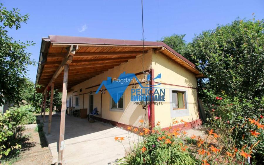 Casa cu teren in Cataloi - 2500mp