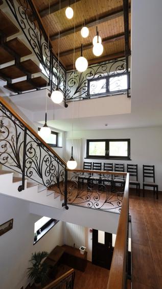 Vanzare pensiune noua complet functionala superba Prahova padure priveliste - 21