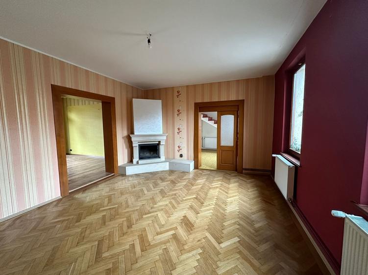 Casa singur in curte - 5 camere - 950 mp teren - zona Trei Stejari - 2