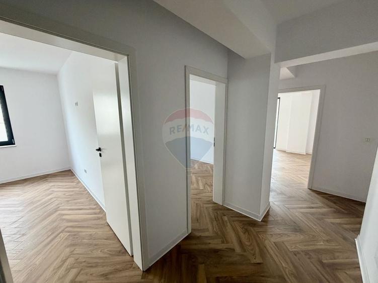 Apartament 3 camere bloc nou zona Finante - 6