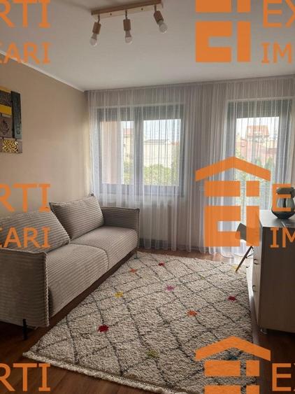 Vila de vanzare P+1+M situata in zona Stadion, Constanta - 10