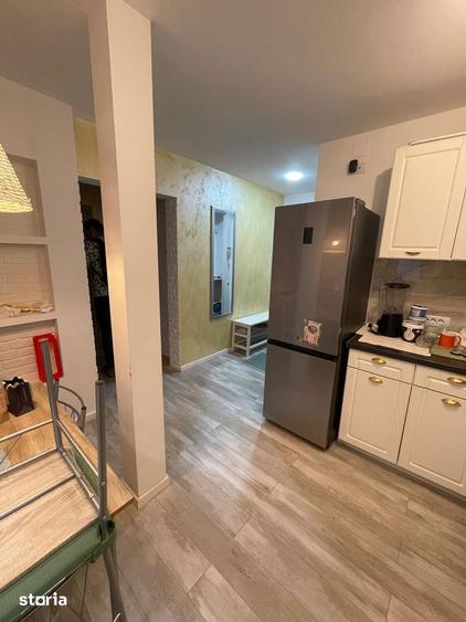 Vanzare apartament 3 camere Drumul Taberei Valea Argesului Sector 6 - 1