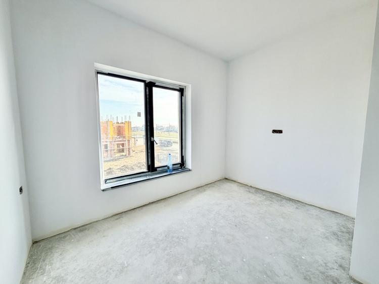 Duplex 5 camere - 365 mp teren - Asfalt - Pozitie ideala Mosnita - 12