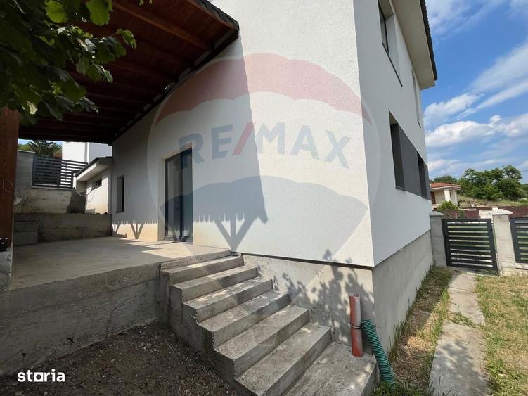 Casa de vanzare semifinisata, 4 Camere 145 mp utili,Facliei - 3