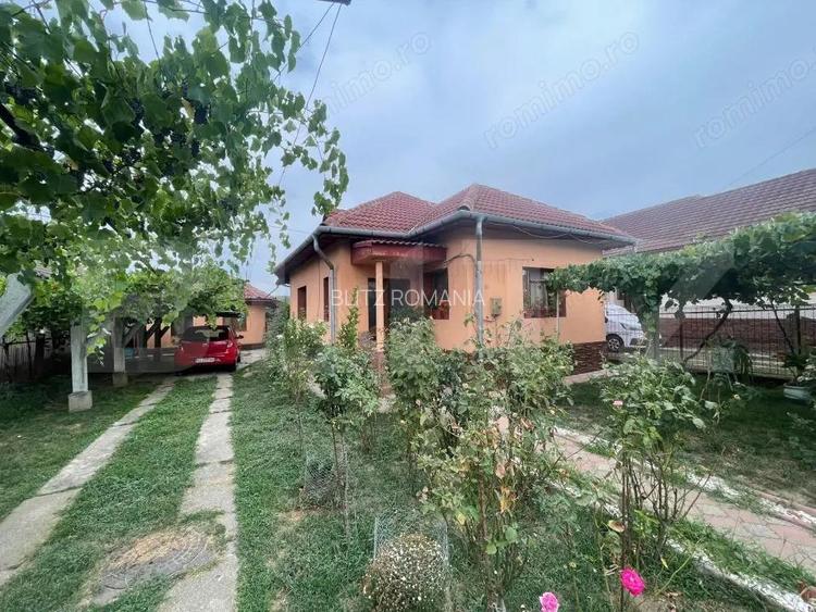Casa solida pe Bld. Ecaterina Teodoroiu Targu Jiu Casa solida pe Bld. Ecaterina Teodoroiu Targu Jiu