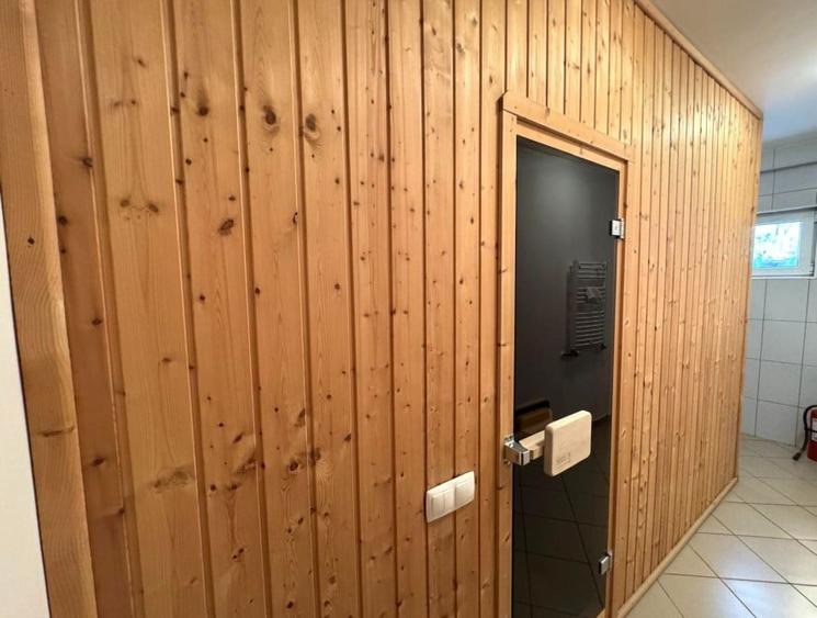 Vilă elegantă –  Herăstrău – Pretabilă clinică, grădiniță, ambasadă, resedinta - 14