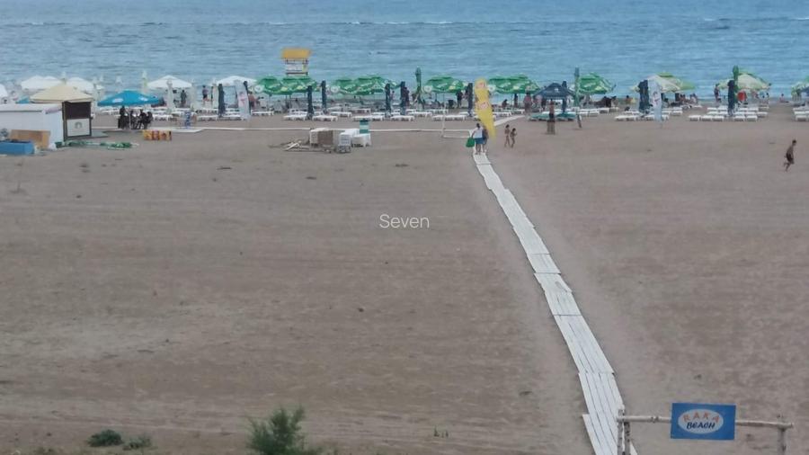 Apartament 2 camere decomandat - Faleza Nord - 400 euro/luna (Cod E12)