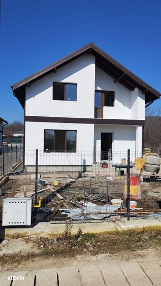 BANESTI - casa noua - teren 677mp - 157000 Euro - 1