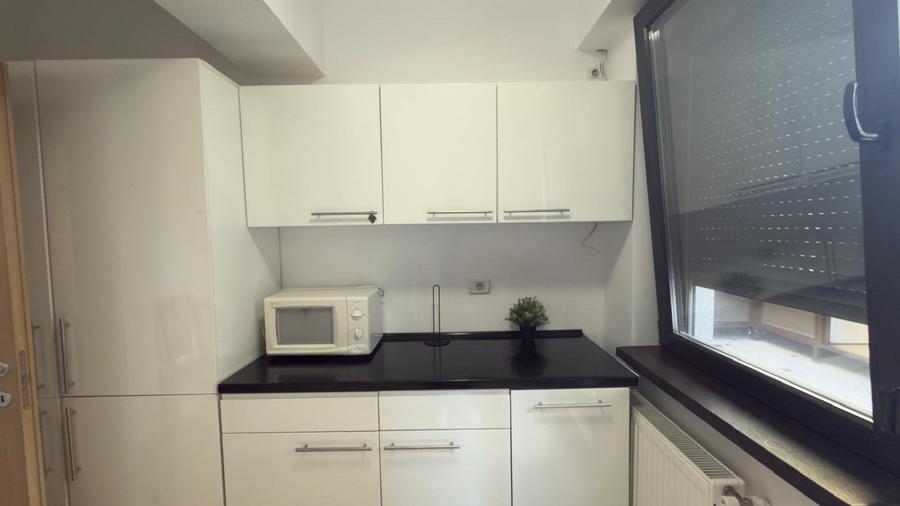 Apartament cu 3 camere circular, mobilat în Domenii