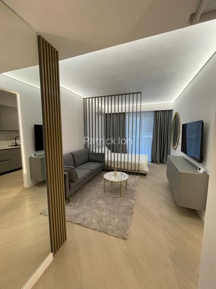 Cortina studio dublu Cortina studio dublu